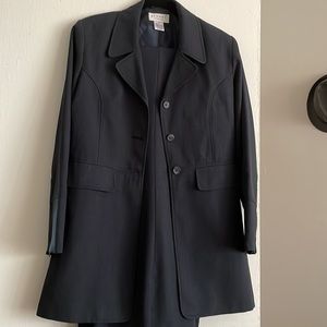 2pc Suit Pants Hennes Gray Long Blazer and pants